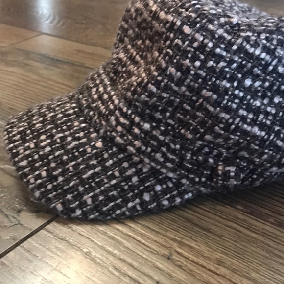 Tweed hat - Picture 2 of 6